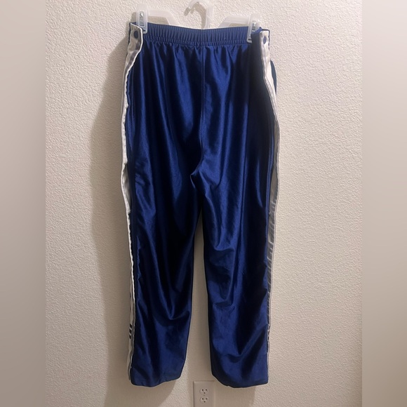 Men’s adidas sports pants - Picture 6 of 8